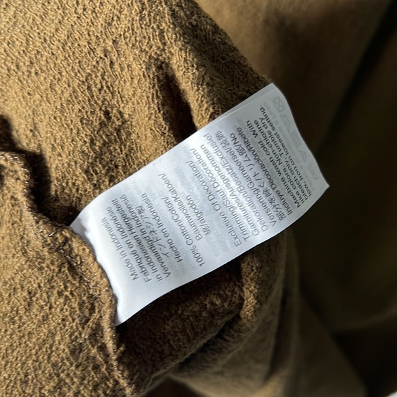 Texture and Thread Blouse - Picture 7 of 7